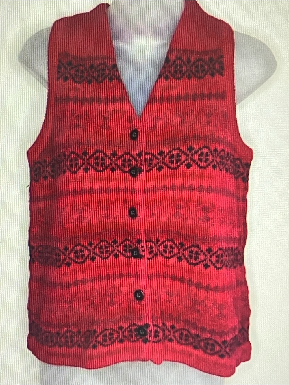 Russ Red Knit Button-Front Vest with Black Patterned Stripes
